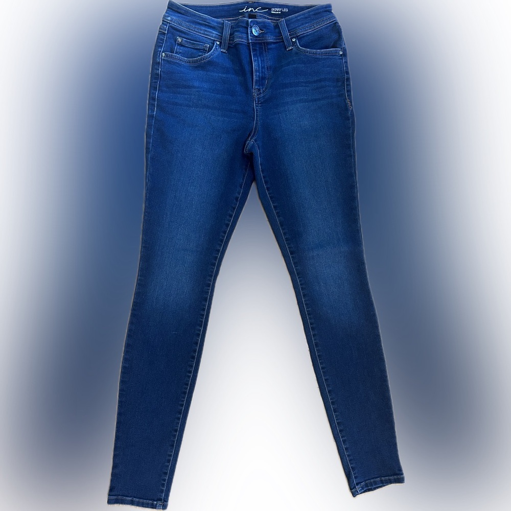 EUC INC SZ 4 regular fit blue 5-pocket skinny jeans/waist 28”-32” - Picture 3 of 6